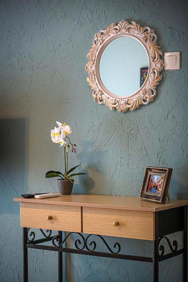 One Salonica Deluxe Apartment 2 エクステリア 写真